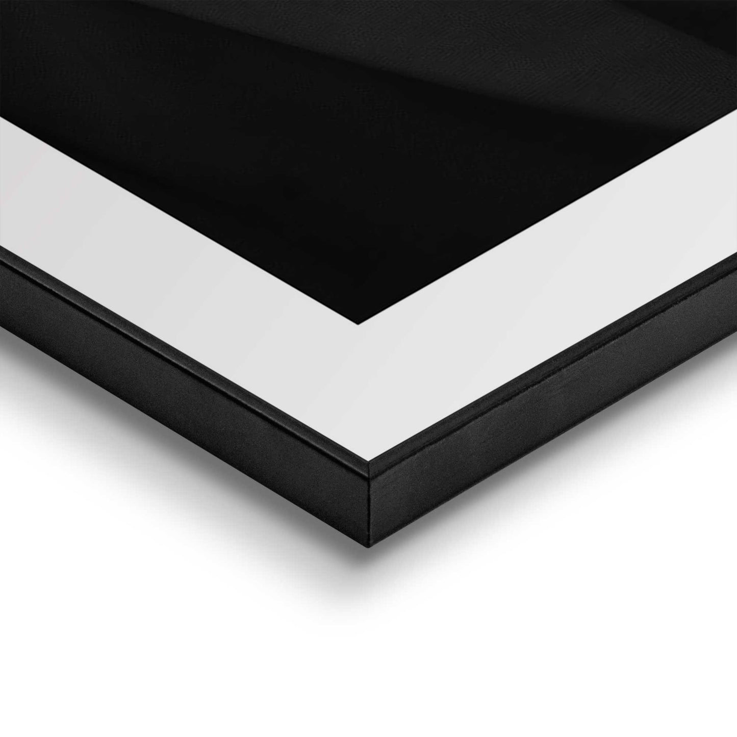 Framed in Black Charming Tiger 70x50