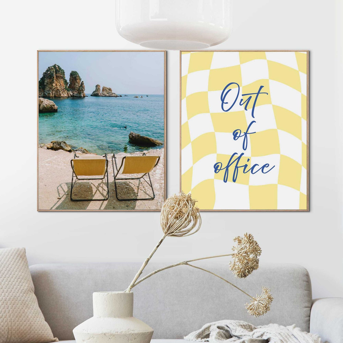 Framed Poster On holiday 50x40