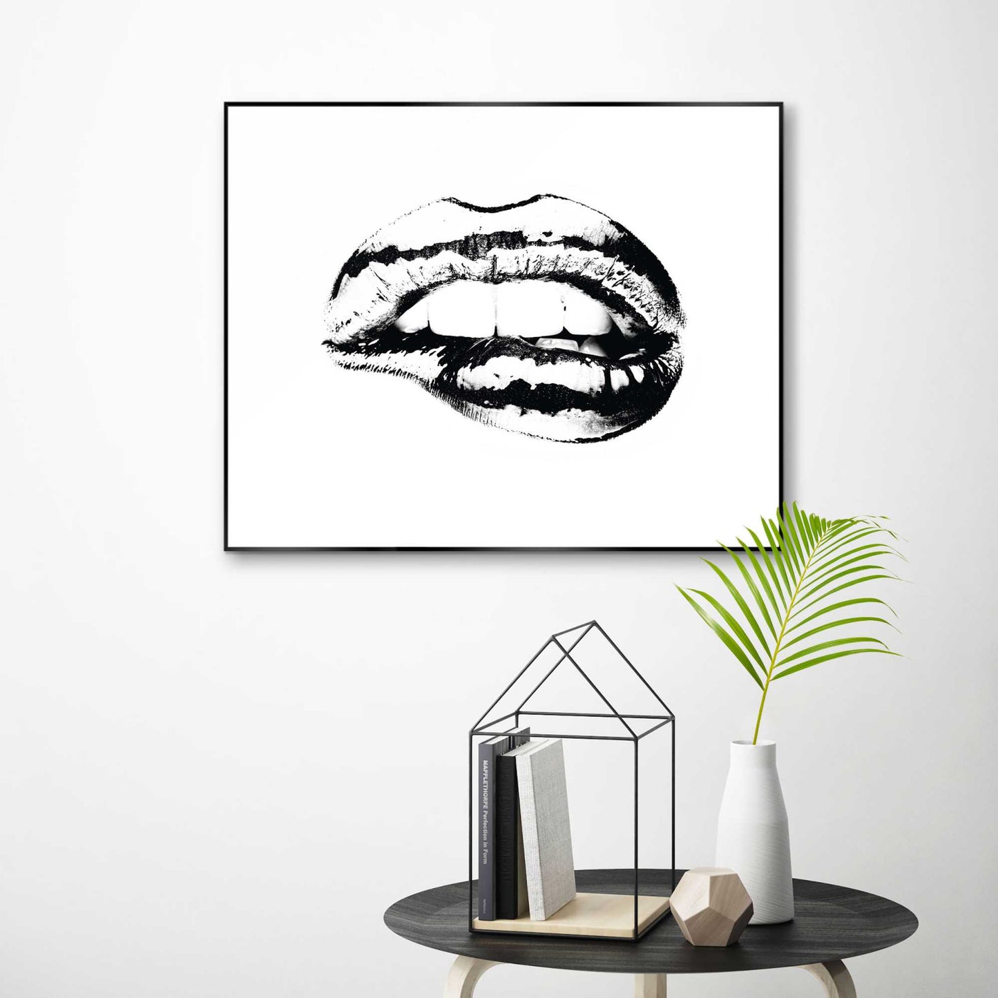 Framed in Black Hot Lips