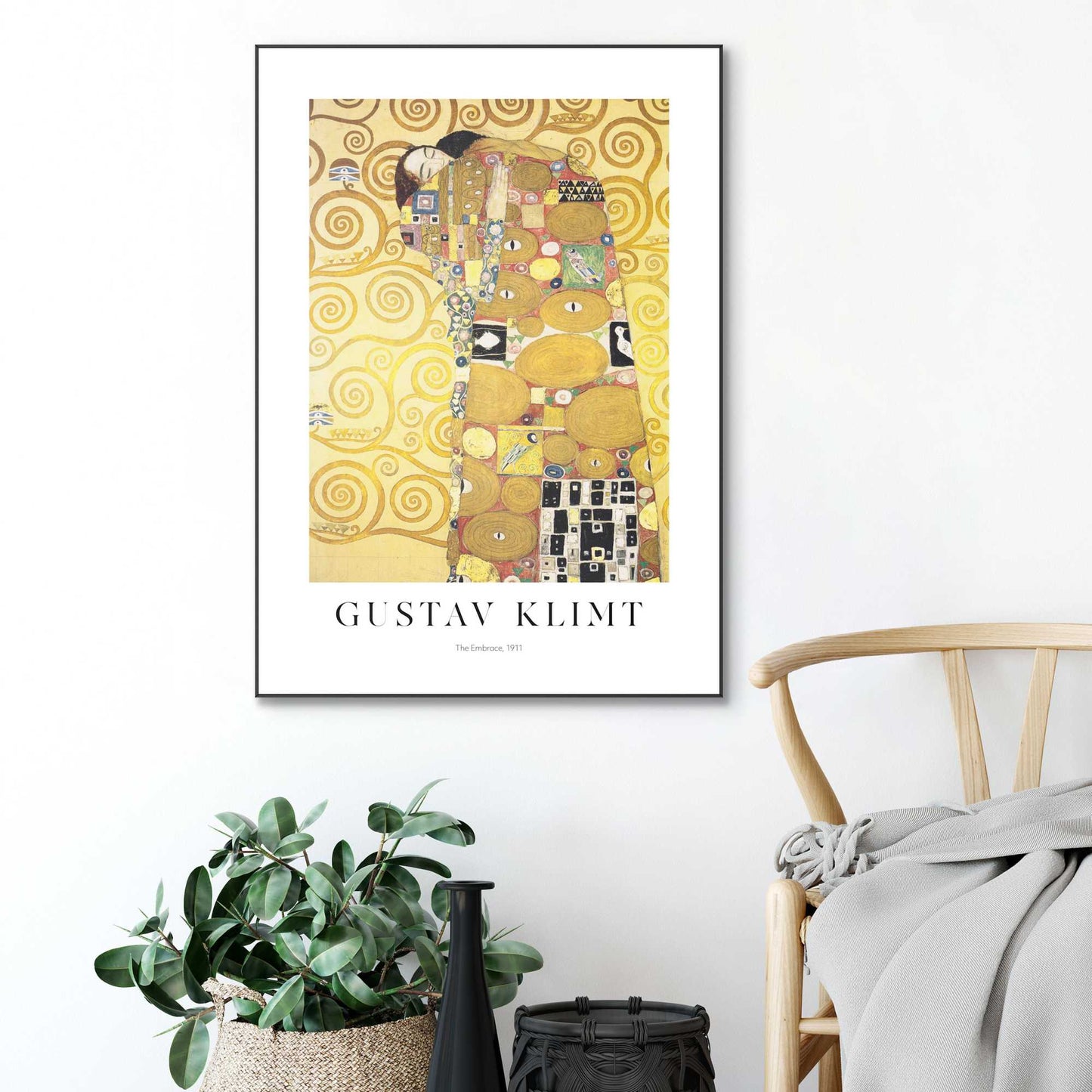 Framed in Black Gustav Klimt - the embrace 70x50