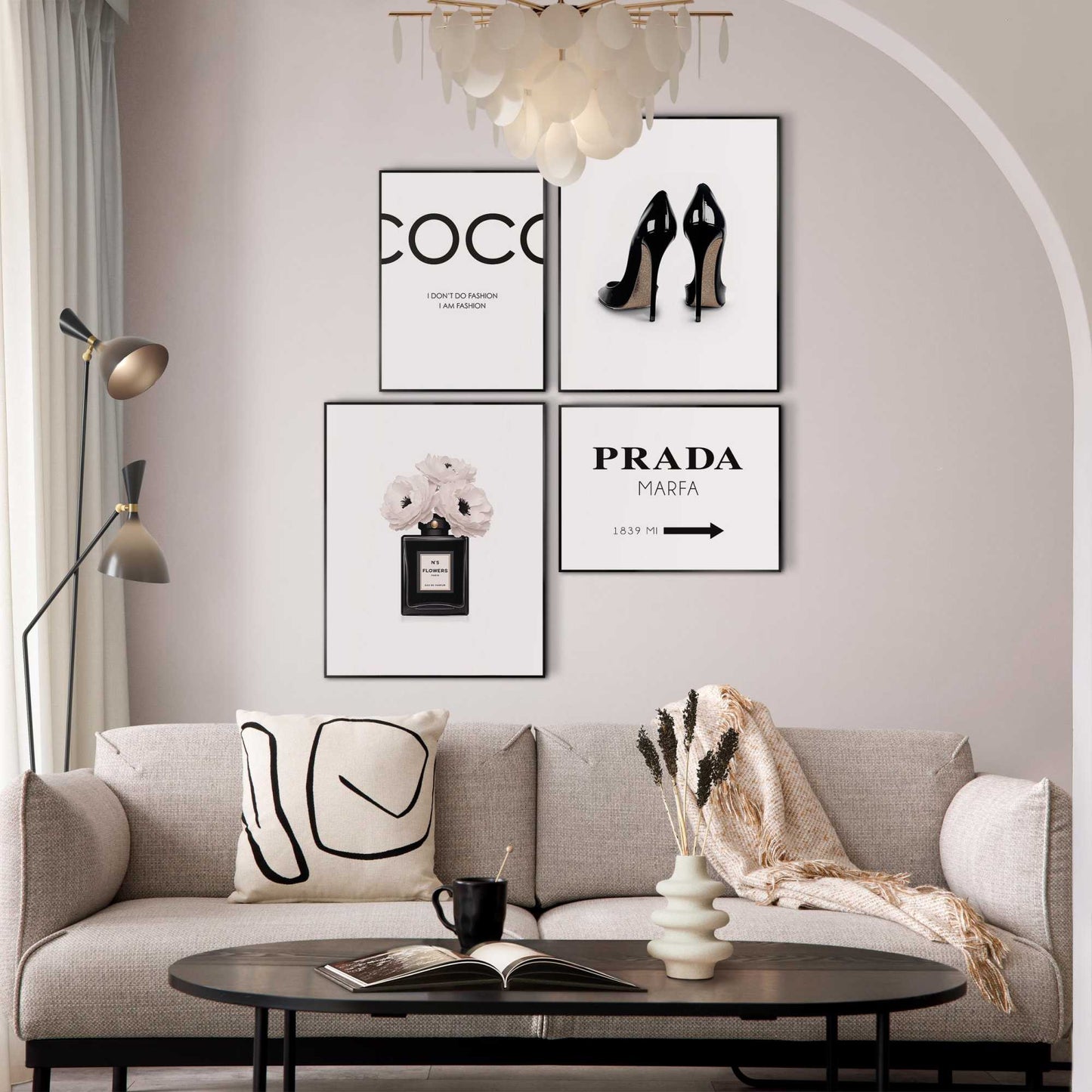 Framed in Black Luxury Beauty Set 50x40