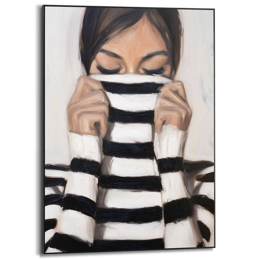 Framed Poster Hiding 70x50