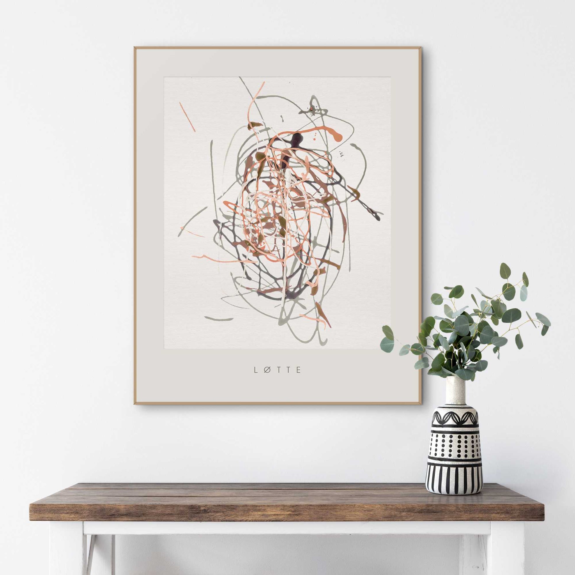 Framed in Wood LØTTE